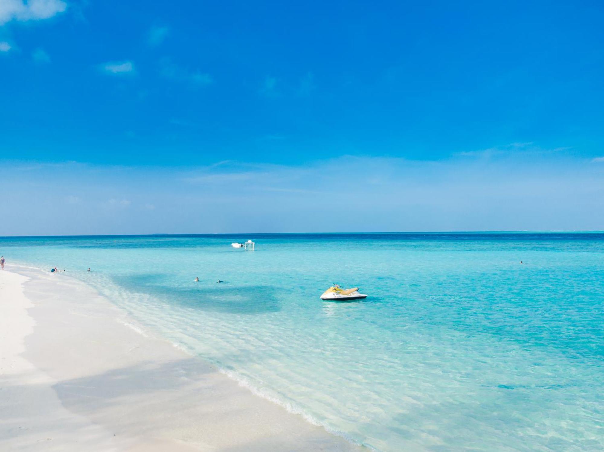 Ayala Oceanview Maldives Hotel Gulhi Exterior foto